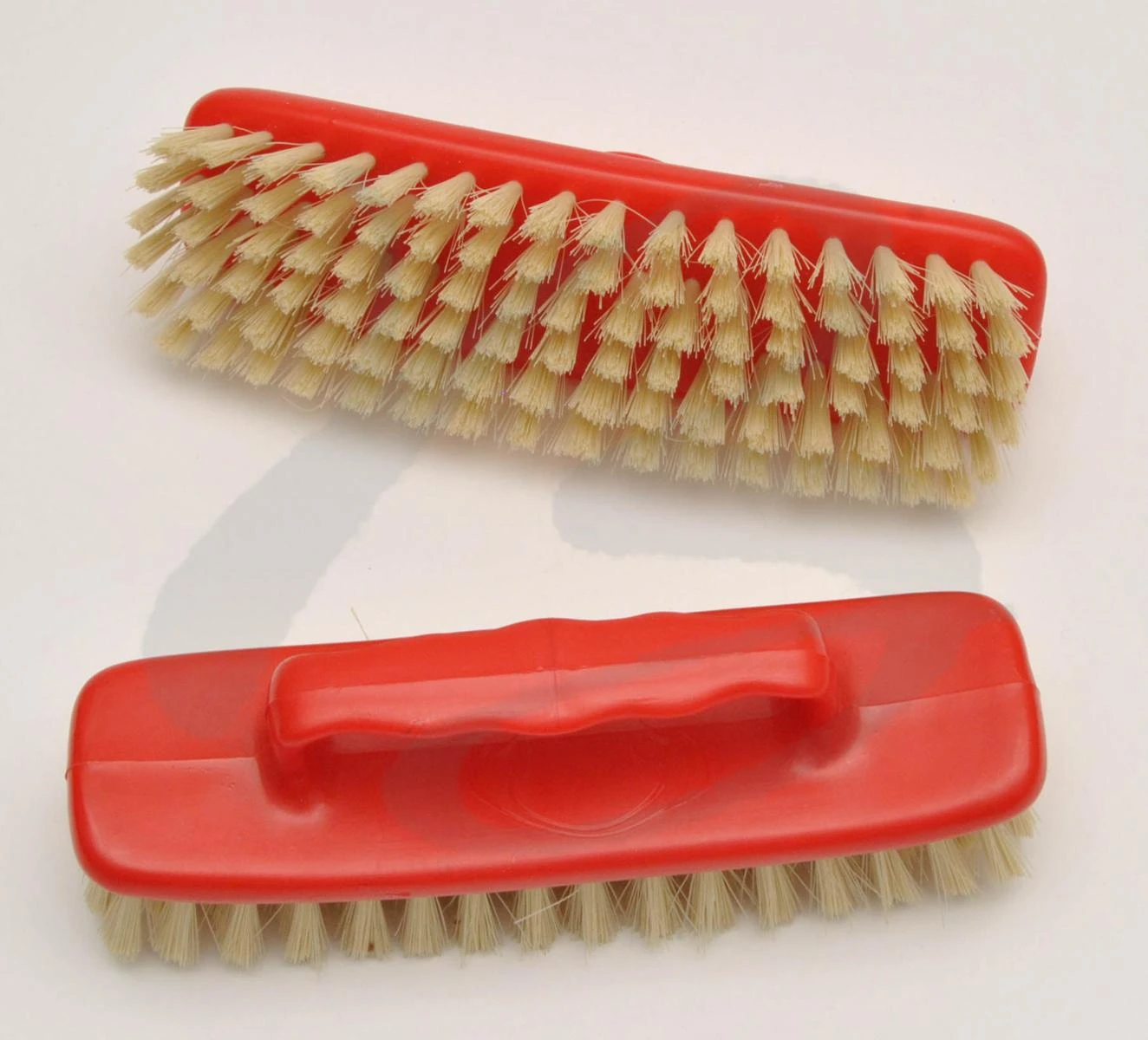 BRUSH IN NATURAL BRISTLE AND BRASS 