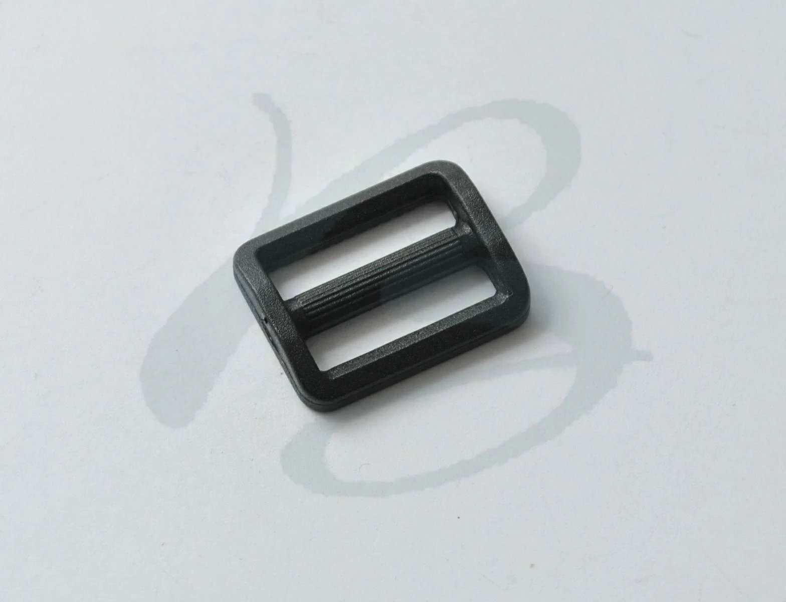 PLASTIC SLIDING BUCKLE 