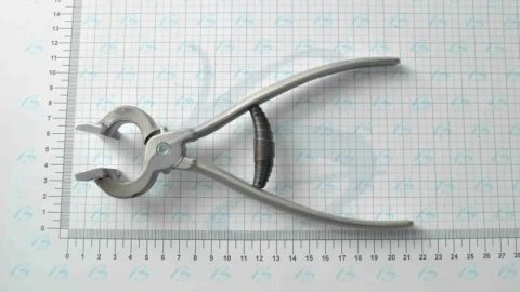 ALUMINUM PLIERS TO CLOSE CLAPS  40 mm