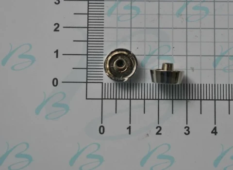 ZAMAK THREADED STUD WITHOUT SCREWS 