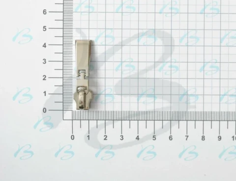 TIRALAMPO ZAMA CON CURSORE AUTOBLOCCANTE PER CHIUSURA LAMPO METALLO T06