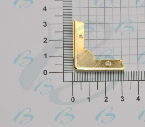 IRON ANGLE AVAILABLE IN VARIOUS SIZES AND COLOURS
