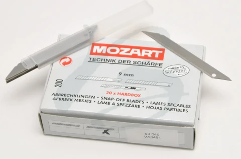BLADE BY MOZART IN PACK OF 10 PIECES
