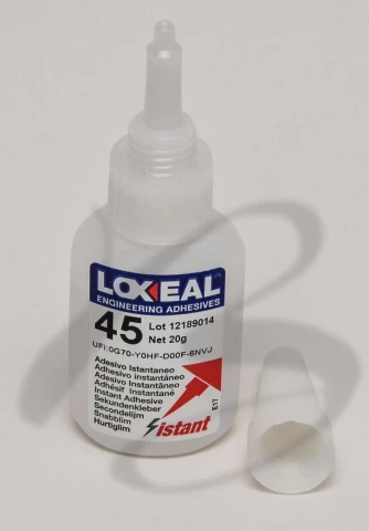 UNIVERSAL VISCOSE CYANOACRYLIC GLUE "ISTANT 45" IN 20 GR BOT TLE